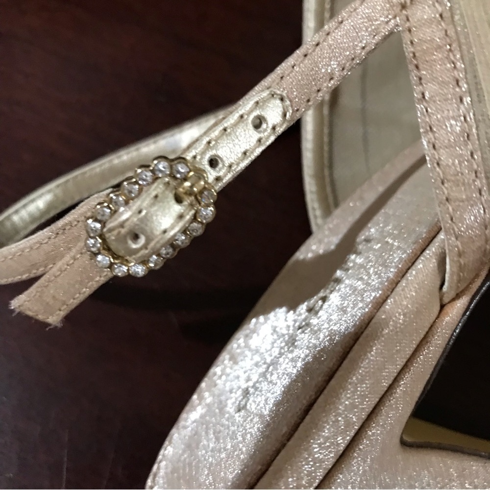 ▪️Champagne Elegant Open Toe Heels - Picture 9 of 13